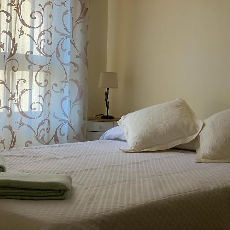 Malaga Estacion - Casa De La Rosa Apartman Kültér fotó